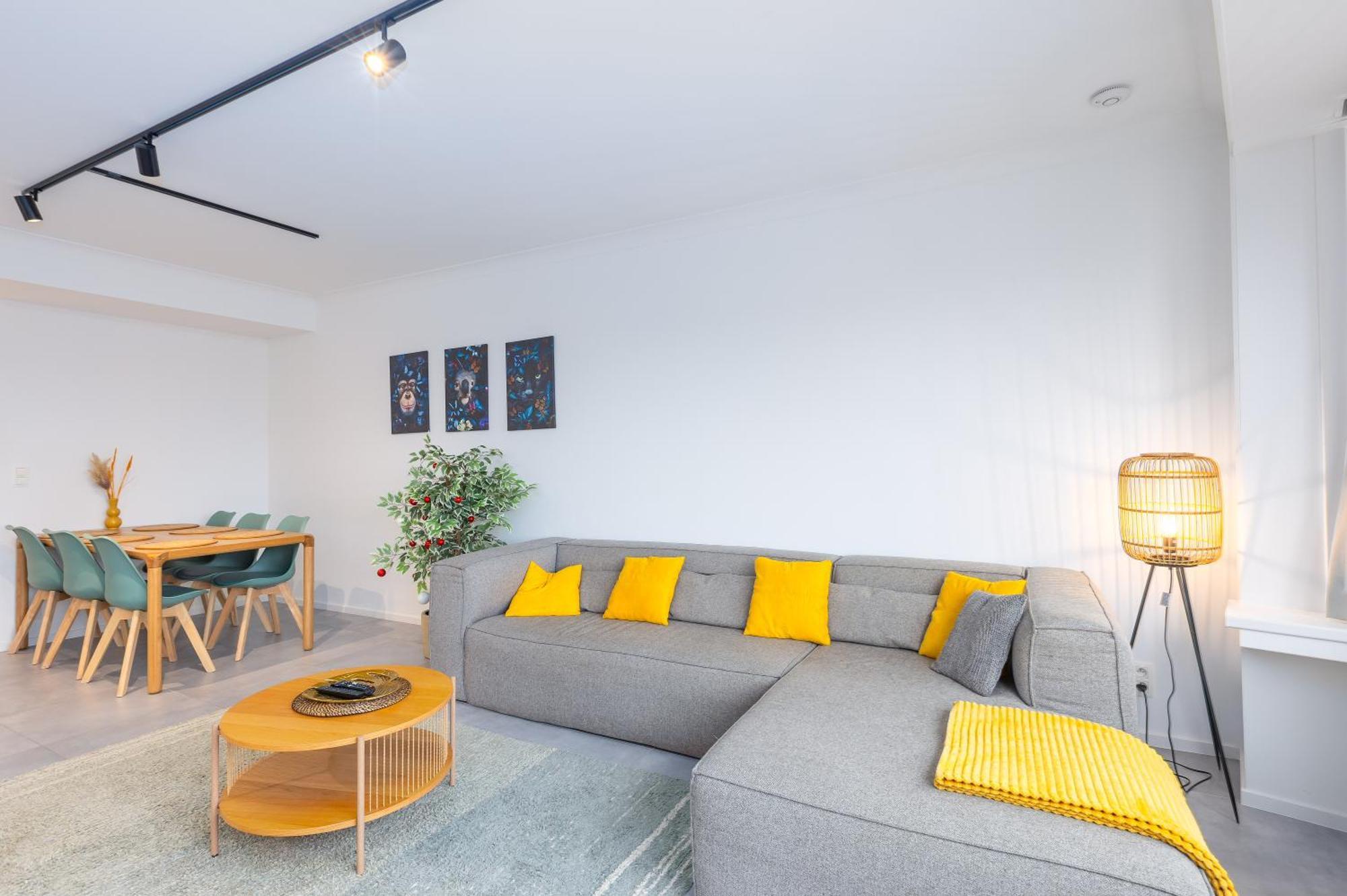 Ostend Center Luxury Top Floor Apartment With Free Parking ภายนอก รูปภาพ